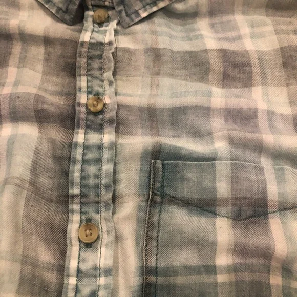 American Eagle Outfitters Flannel - Picture 3 of 4